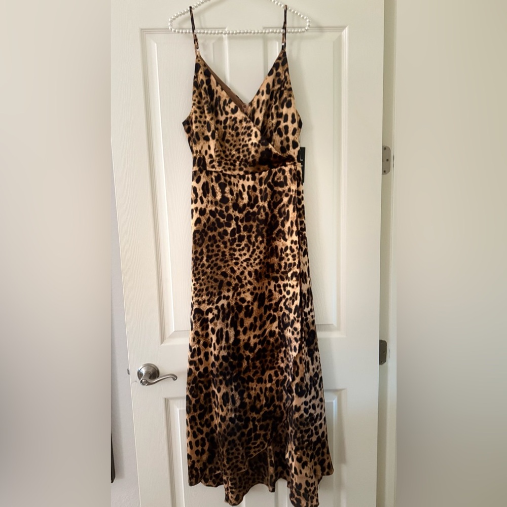 NEW. Lulu’s Leopard Skinny Strap Maxi Dress